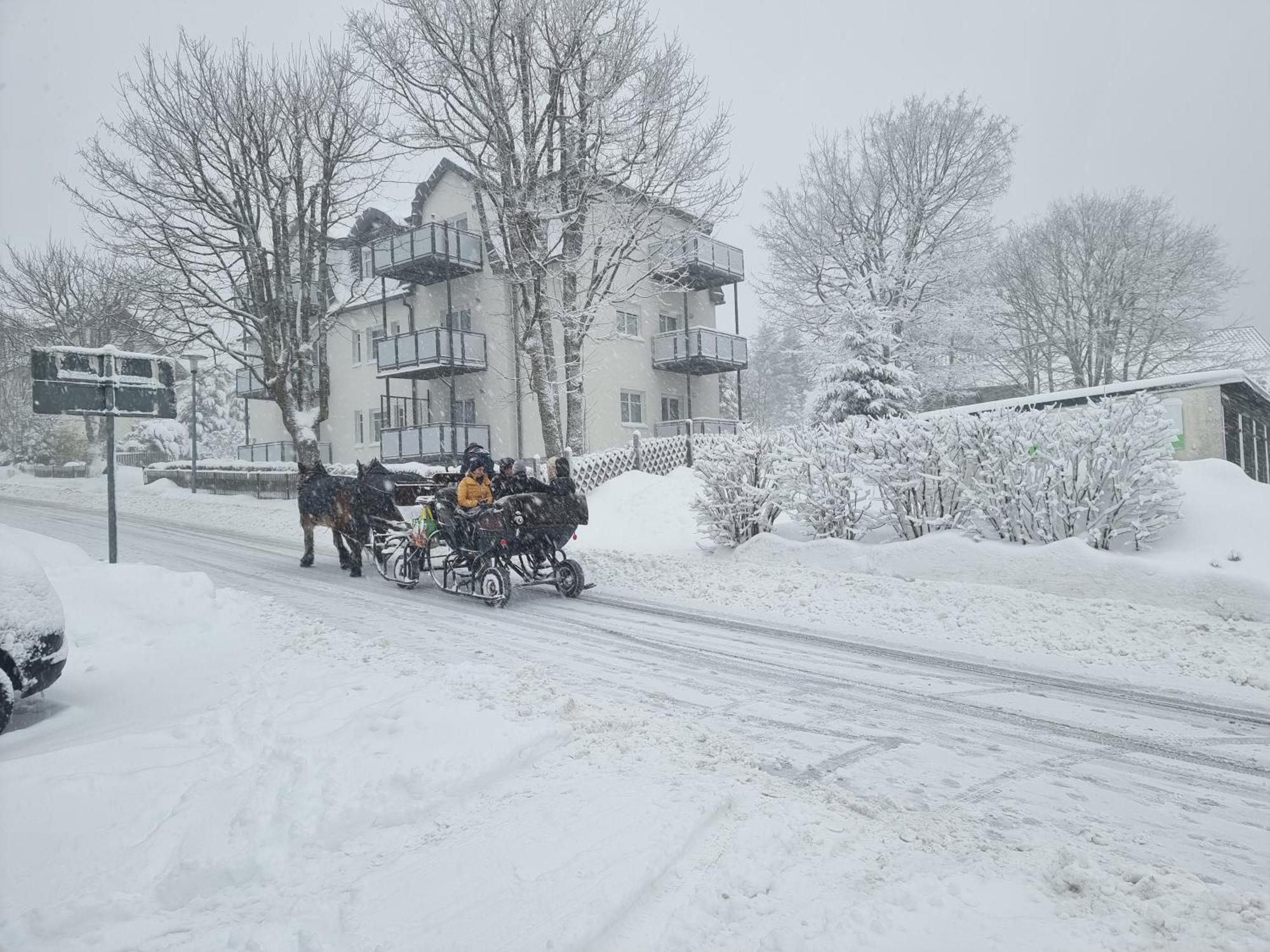 Hotel Zum Gruendle Oberhof  Exterior photo